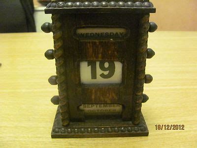 VINTAGE PERPETUAL CALENDAR | #313619252