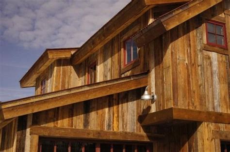 Rustic Wood Siding in 2020 | Rustic exterior, Farmhouse exterior, House ...