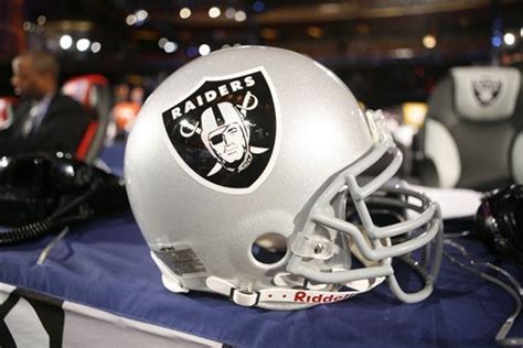 Oakland Raiders Mock Draft: B/R Community Top 100 and 7-Round Results ...