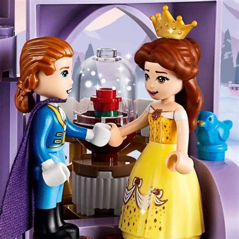 LEGO Disney Princess Belle Castle Winter Celebration, Beauty And The Beast 43180 | Toys-shop.gr