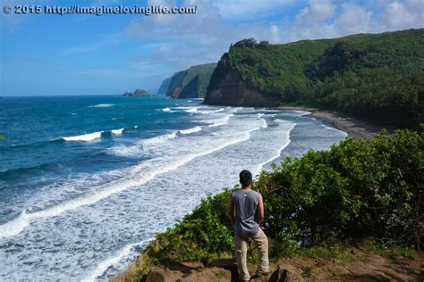 Pololu Valley Lookout And Hike