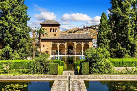 La Alhambra un lugar maravilloso en la ciudad de Granada