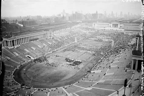 The Storied (and Sometimes Strange) History of Soldier Field - Curbed ...