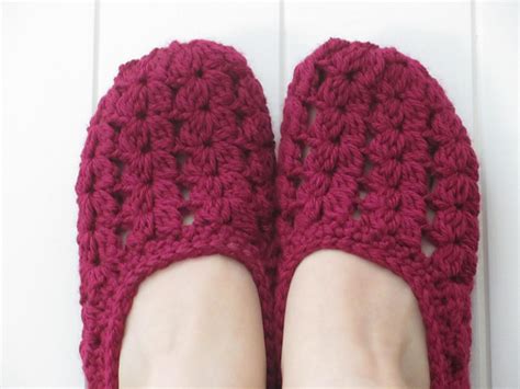 Crochet Slippers for the Whole Family with 20 Free Patterns!