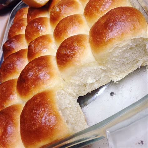 Easy Yeast Rolls | Easy yeast rolls, Homemade yeast rolls, Yeast rolls