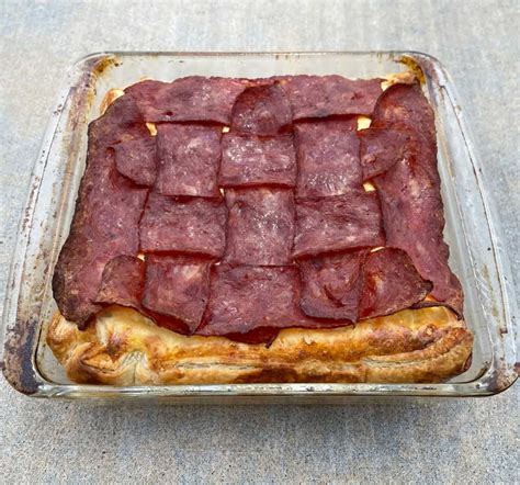 5-Ingredient Bacon, Egg & Cheese Breakfast Pie - Simple Nourished Living