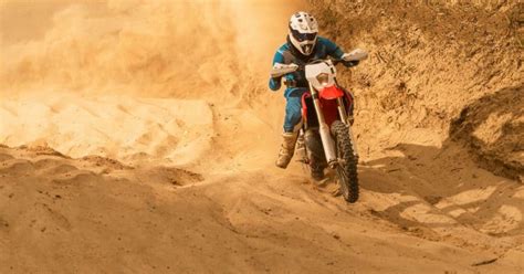 21 Dirt Bike Riding Tips [#7 Is Awesome] – Frontaer