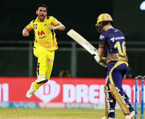 Turning Point: Deepak Chahar's fiery spell - Rediff Cricket