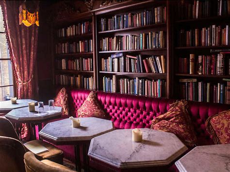 11 Best Nightlife Spots in Dublin: Brilliant Bars, Pubs and Clubs