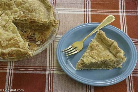 Make Mock Apple Pie and Fool Everyone - CopyKat Recipes