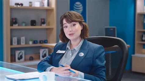 AT&T commercial actress says she feels 'unsafe' after online harassment | GMA