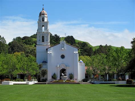 Moraga, Home of St. Mary’s College, Offers Great Weather and Schools | California Real Estate Blog