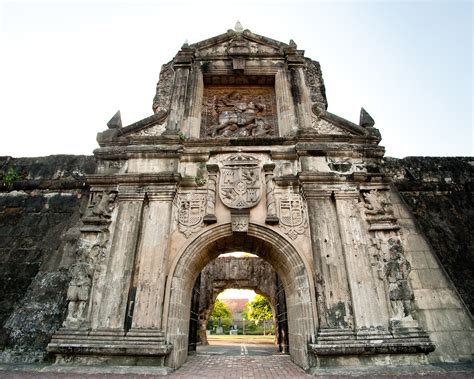 Top 10 Must Visit Tourist Attractions in Manila Philippines | AspirantSG - Food, Travel ...