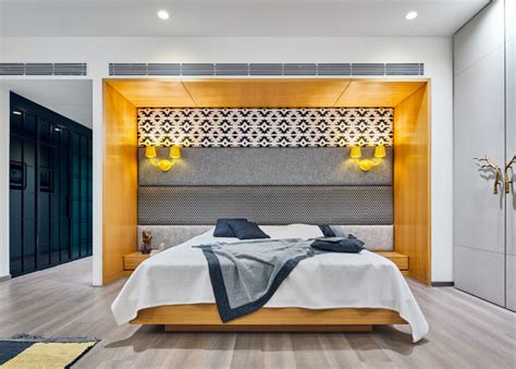 25 Unique Wall Panelling Ideas to Accent the Wall Behind the Bed