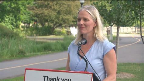 Infrastructure Minister Catherine McKenna quitting federal politics - YouTube