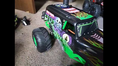 Monster truck Engine Sound - YouTube