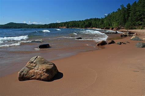 Hiking Marquette - Little Presque Isle Point to Wetmore Landing