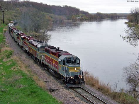 transpress nz: Iowa Northern at Cedar River