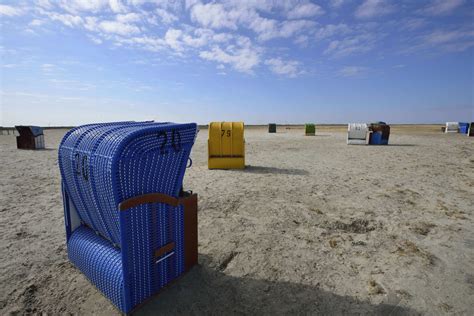 Free Images : coast, sand, blue, material, north sea, beach chair 3312x2210 - - 894570 - Free ...