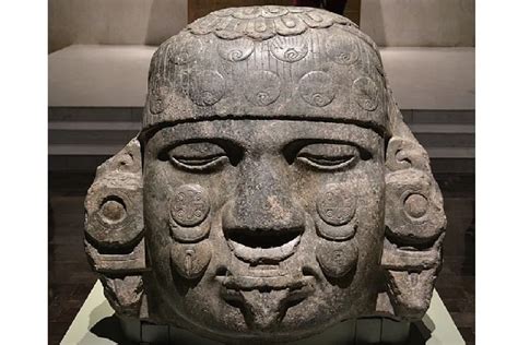 Aztec God Of War Huitzilopochtli Statue