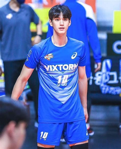 Hot Korean Guys, Korean Men, Hot Guys, Japan Volleyball Team, Volleyball Players, Volleyball ...