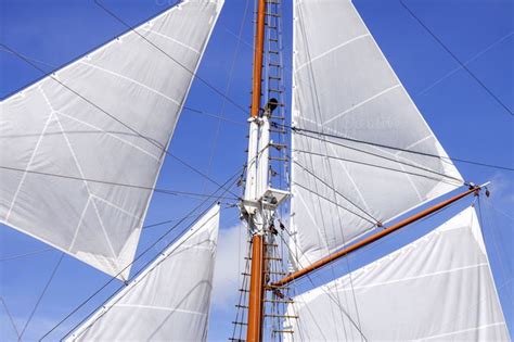 Mast and sails of sailing boat | Sailing, Boat, Masts