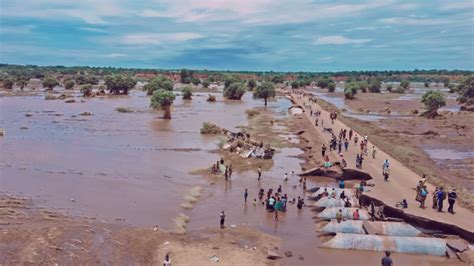 Children Hit Hard as Cyclone Freddy Sweeps Across Southern Malawi | Malawi | Save the Children