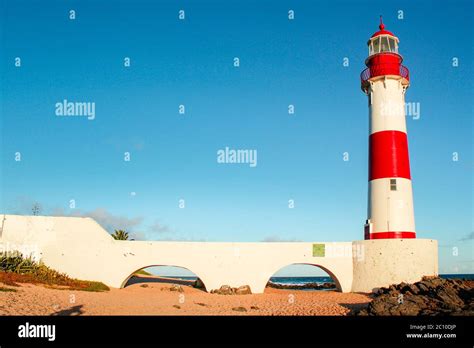 Lighthouse Itapuã beach in Salvador, Bahia, Brazil Stock Photo - Alamy