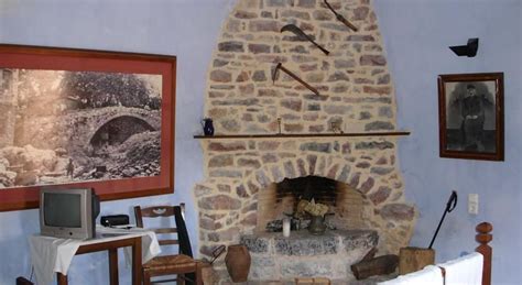 Traditional Restorated Two Storey House - Chios - Kardamyla | Free Real Estate Listings Worlwide