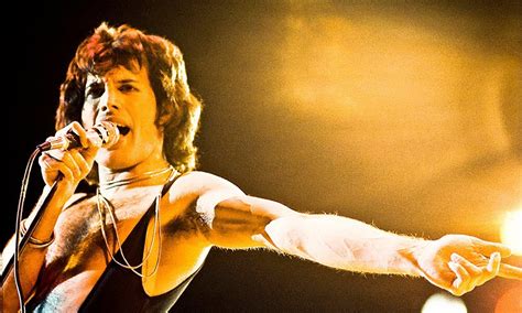 10 Best Freddie Mercury Songs of All Time - Singersroom.com