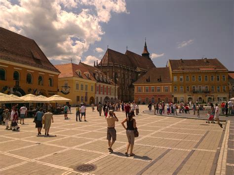 Visit Brasov Old Town: 2021 Brasov Old Town, Brasov Travel Guide | Expedia