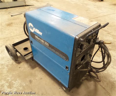 Miller Millermatic 250 AC/DC welder in Des Moines, IA | Item EM9025 sold | Purple Wave