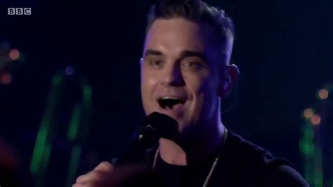 Robbie Williams - Supreme (Live At BBC Radio) - YouTube