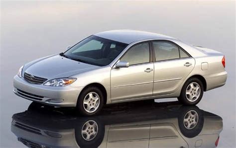 2002 Toyota Camry Pictures - 98 Photos | Edmunds