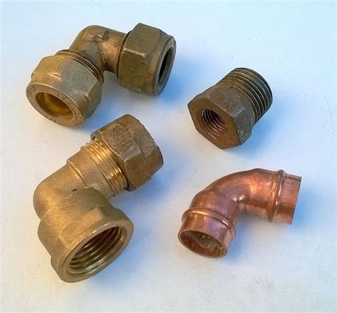 A Complete Guide to Pipe Fittings and How to Use Them to Connect PEX, PVC and Copper Tube ...