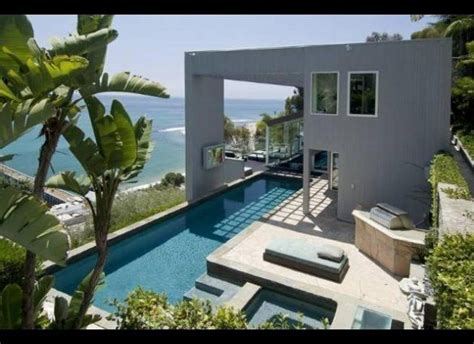 Matthew Perry's Malibu Mansion For $13.5 Million | HuffPost Los Angeles