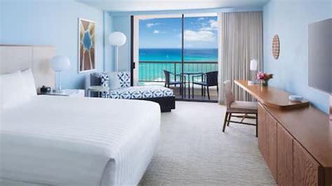 Waikiki Ocean View Suites with Balconies | Hyatt Regency Waikiki