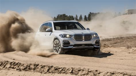 BMW X5 vs. BMW X7: Luxury SUV Specs Comparison | MOTO CLUB