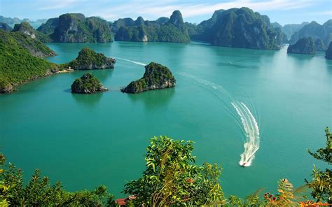 Ha long bay vietnam #6938892