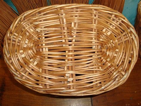 ANATOMY OF A WILLOW BASKET | Basket, Handmade baskets, Decorative ...