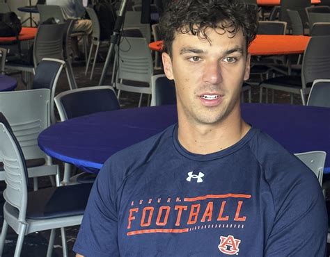 So far, Auburn QB Payton Thorne a good fit for the Tigers after leaving Michigan State