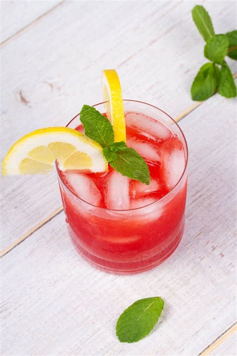 Campari and Vermouth Cocktail Stock Photo - Image of lemon, citrus: 54362494