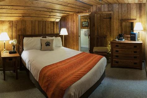 Big Meadows Lodge - Shenandoah National Park Lodging