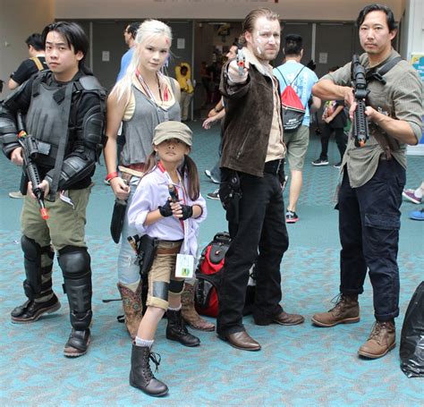 The Walking Dead Crew | San Diego Comic-Con Cosplays 2015 | POPSUGAR Tech Photo 71