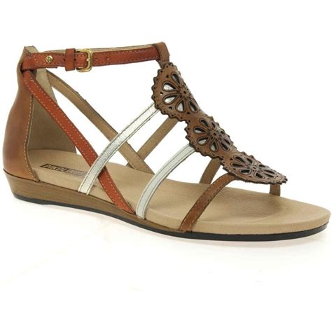 Pikolinos Alcudia Sandals | Leather Zip | Charles Clinkard