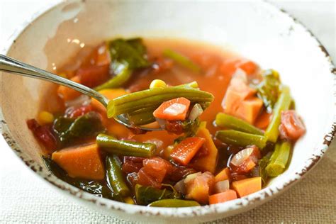 Easy Garden Vegetable Soup | With Two Spoons