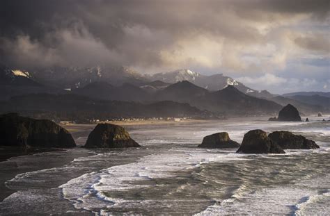 Winter weather comes to the Oregon coast Cannon Beach Oregon United ...