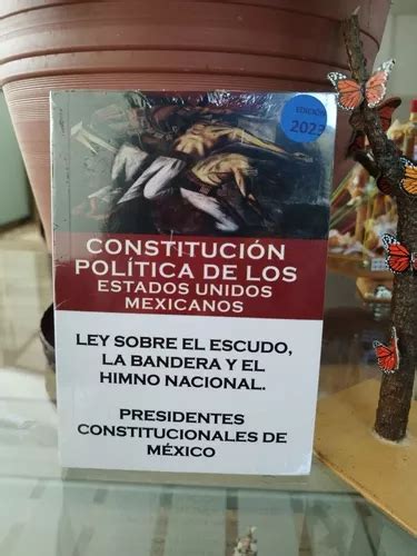 Constitución Política De Los Estados Unidos Mexicanos 2023 en venta en Zitacuaro Michoacán por ...