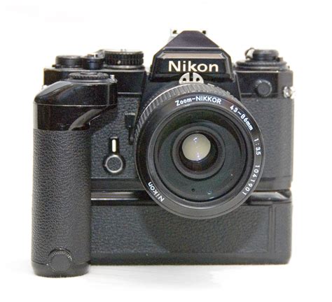 Nikon FE Noir