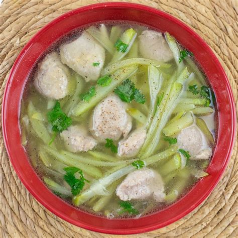 Vietnamese Chayote Squash Soup with Pork Meatballs (Canh Su Su Nấu Giò ...